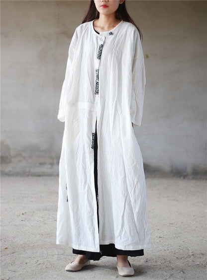 Well Tailored Cardigan with a Graceful Silhouette