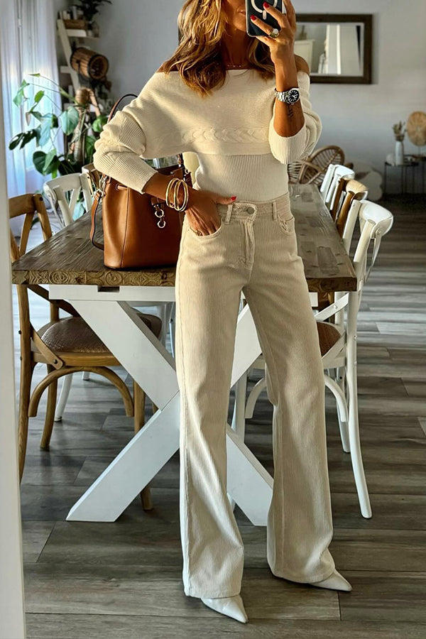 Classic Vintage Sweater with a Flattering Fit
