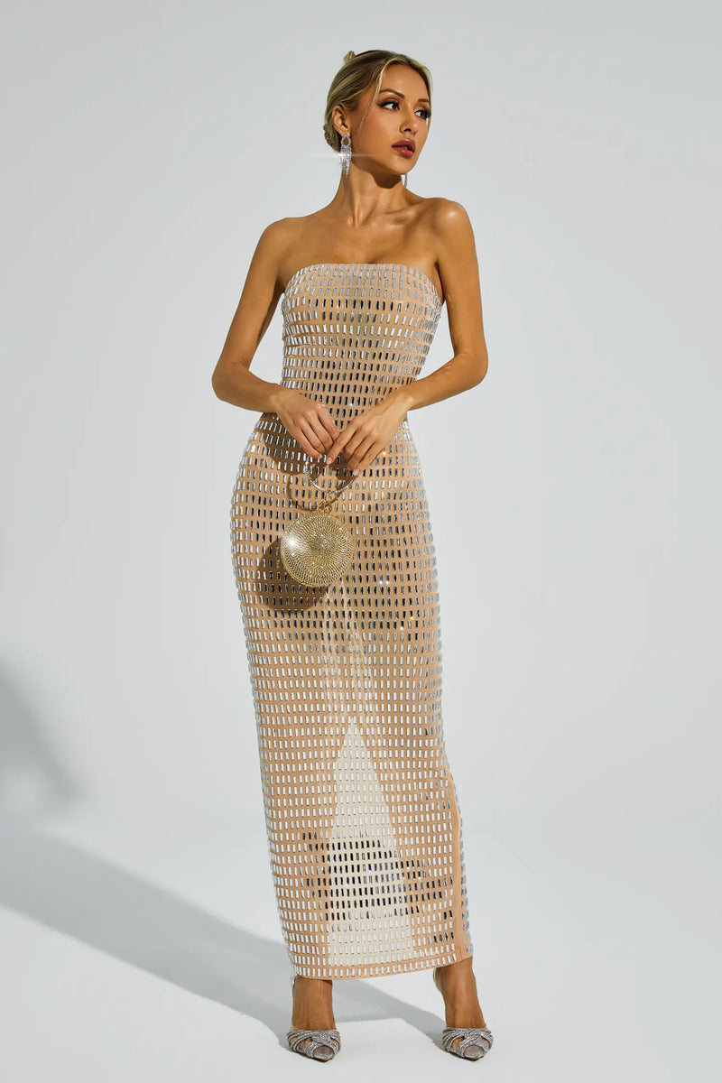 Sophisticated Dress with a Clean Classic Look