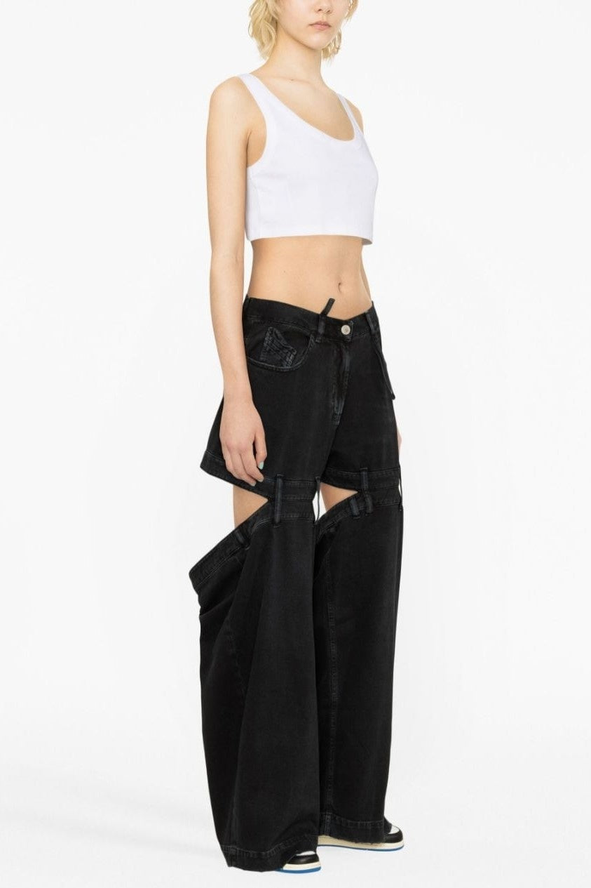 Effortlessly Elegant Garment with a Timeless Design