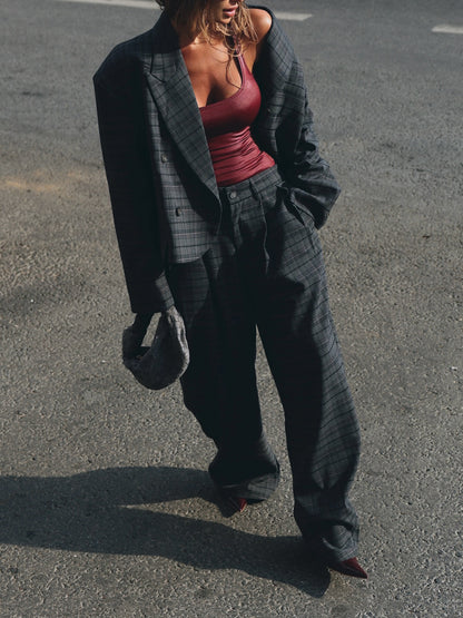 Beautifully Finished Pants in a Timeless Design