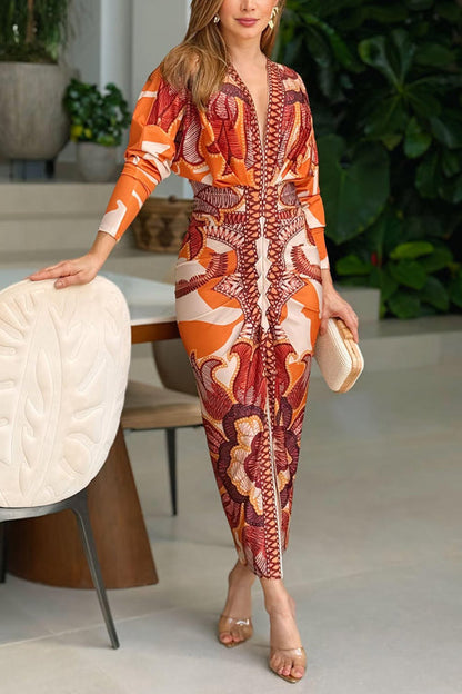 Beautifully Finished Dress in a Timeless Design
