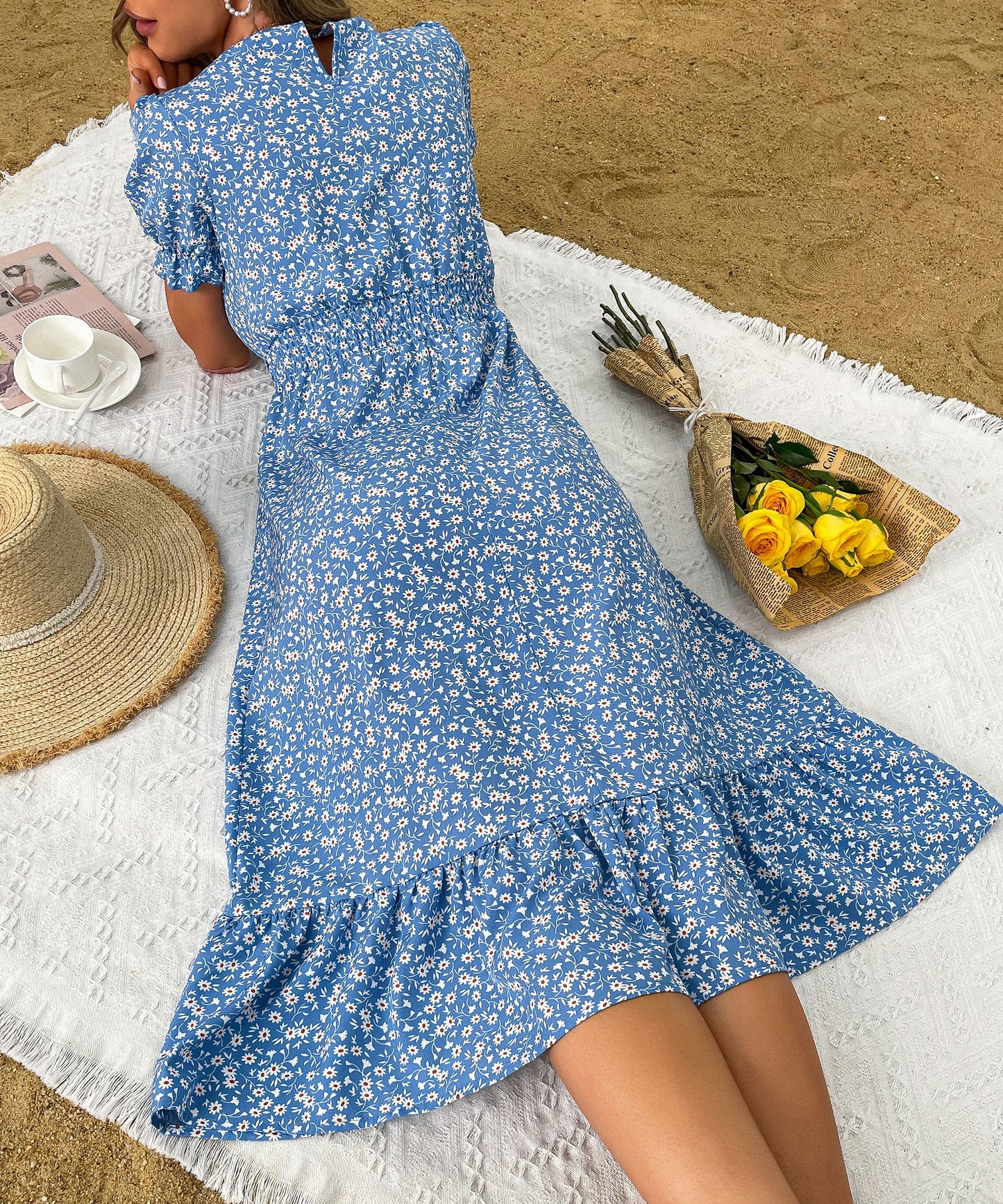 Classic Vintage Dress with a Flattering Fit