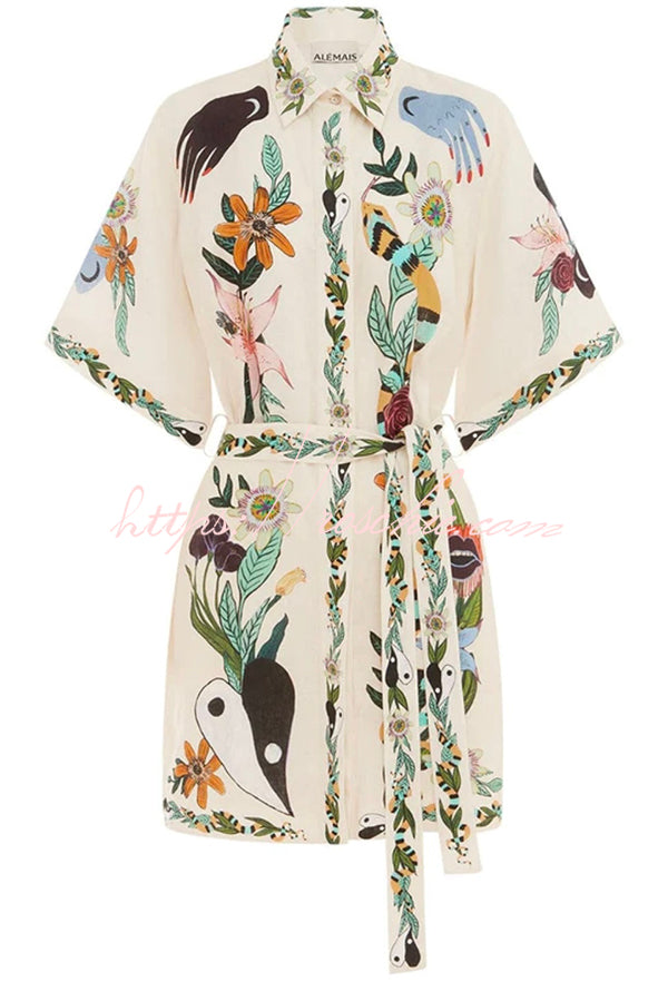 A Vintage Style Dress with Delicate Timeless Details