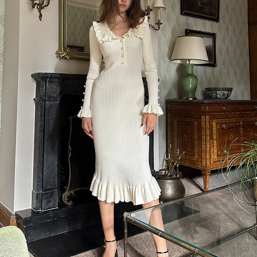 Gracefully Styled Dress for Any Occasion