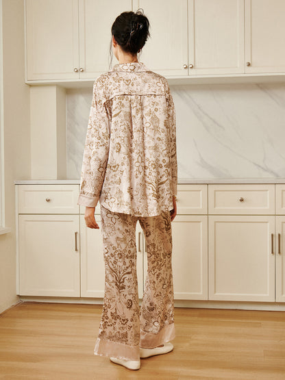 Sophisticated Pants with a Clean Classic Look