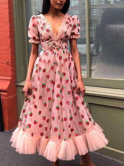 Classic Vintage Dress with a Flattering Fit