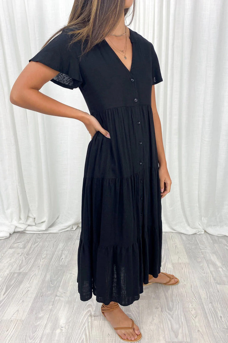 Classic Vintage Dress with a Flattering Fit