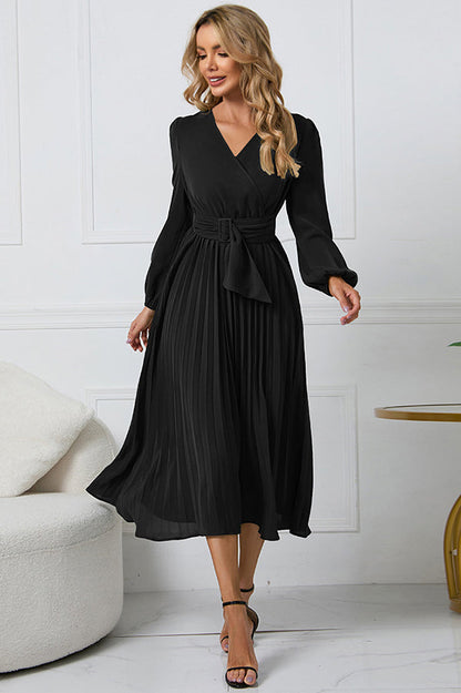 Sophisticated Dress with a Clean Classic Look