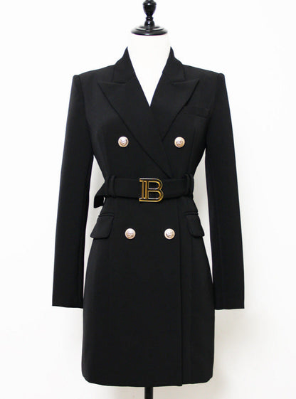 Elegantly Styled Jacket for Everyday Wear