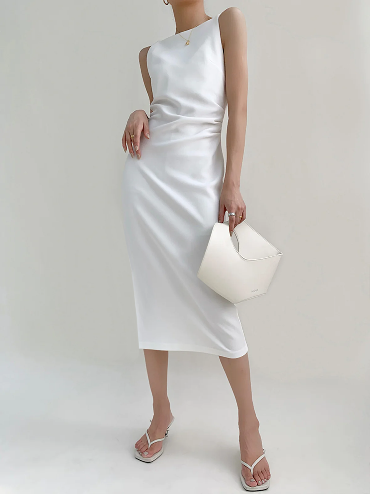 Classic Vintage & Enduringly Stylish Dress