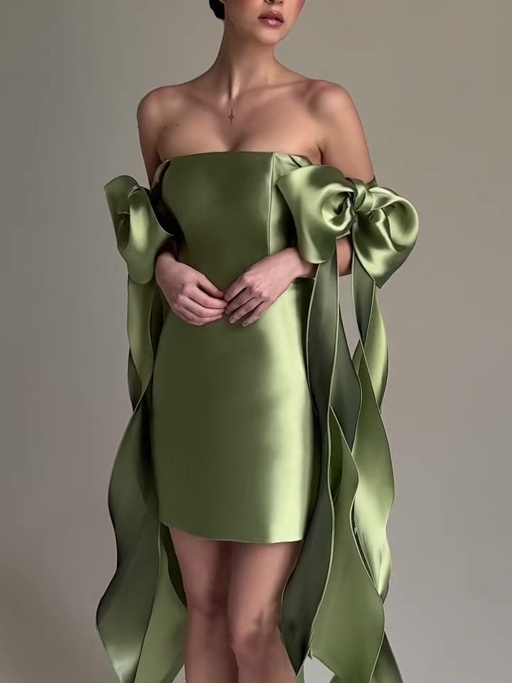 Gracefully Styled Dress for Any Occasion