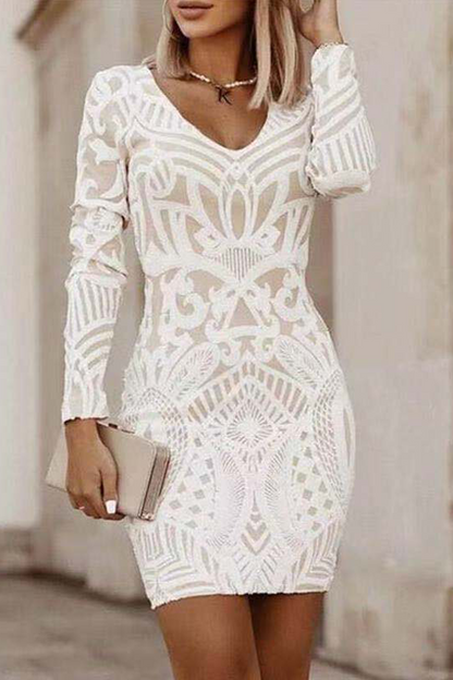 Well Tailored Dress with a Graceful Silhouette