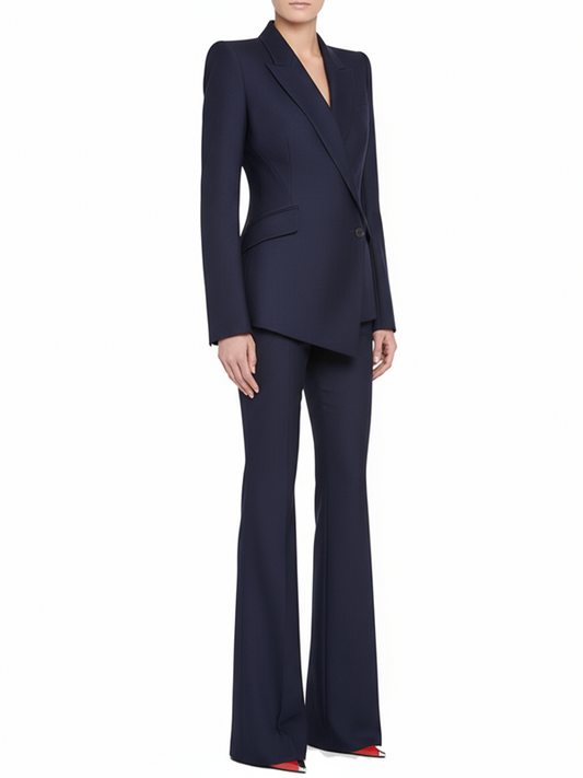 Polished Trousers with an Effortless Classic Look