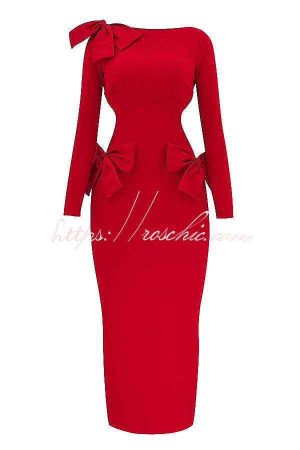 A Vintage Style Dress with Delicate Timeless Details