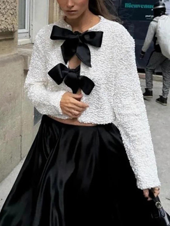 Gracefully Styled Coat for Any Occasion