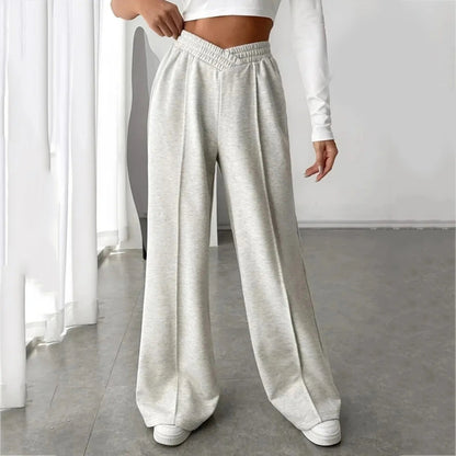 Elegantly Styled Pants for Everyday Wear
