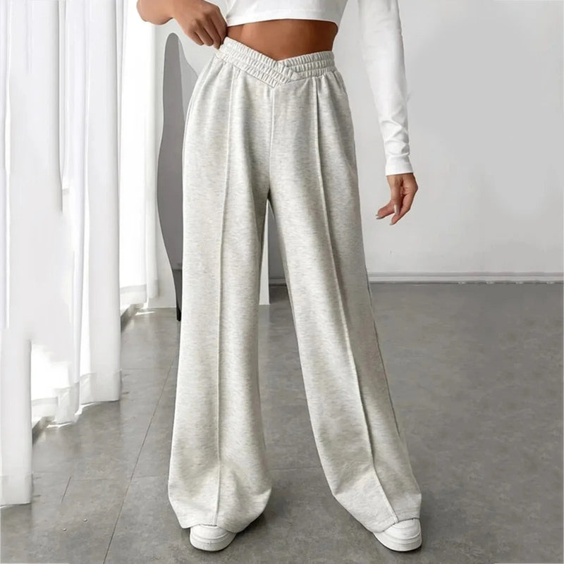 Elegantly Styled Pants for Everyday Wear