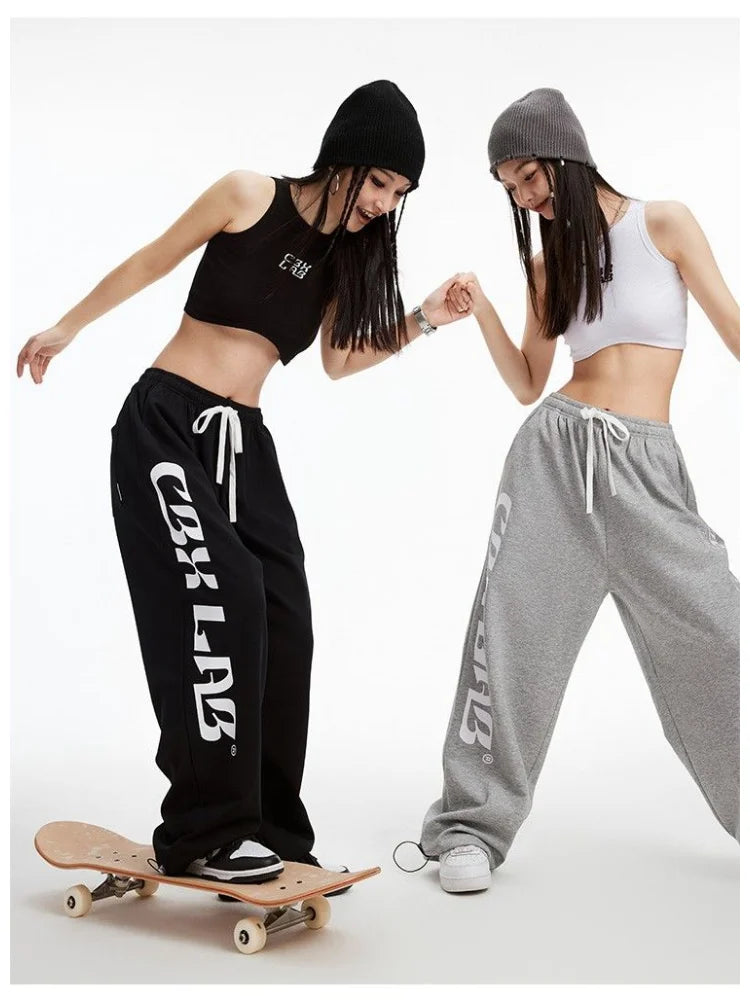 Beautifully Finished Pants in a Timeless Design