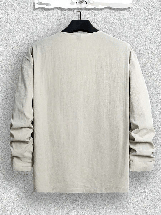 Effortlessly Elegant Shirt with a Timeless Design