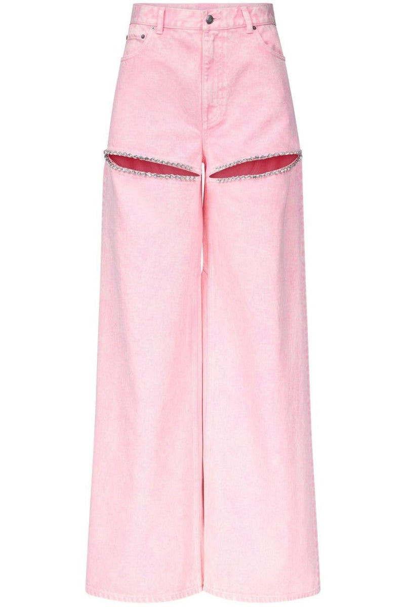 Gracefully Styled Garment for Any Occasion