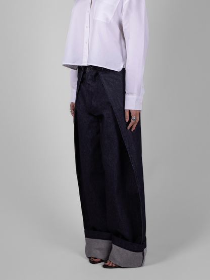 Well Tailored Garment with a Graceful Silhouette