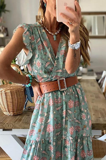 A Vintage Style Dress with Delicate Timeless Details