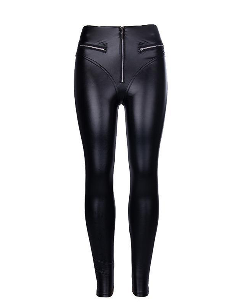 Classic Vintage Pants with a Flattering Fit