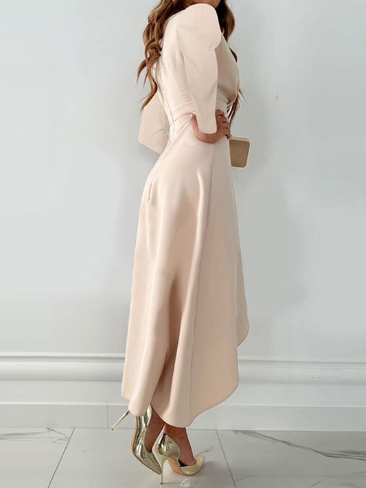 Sophisticated Dress with a Clean Classic Look