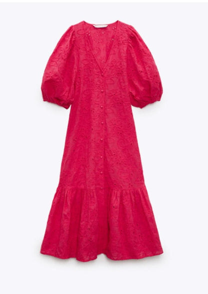 Beautifully Crafted Dress in a Classic Style