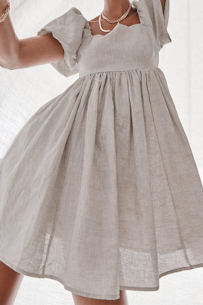 Sophisticated Dress with a Clean Classic Look