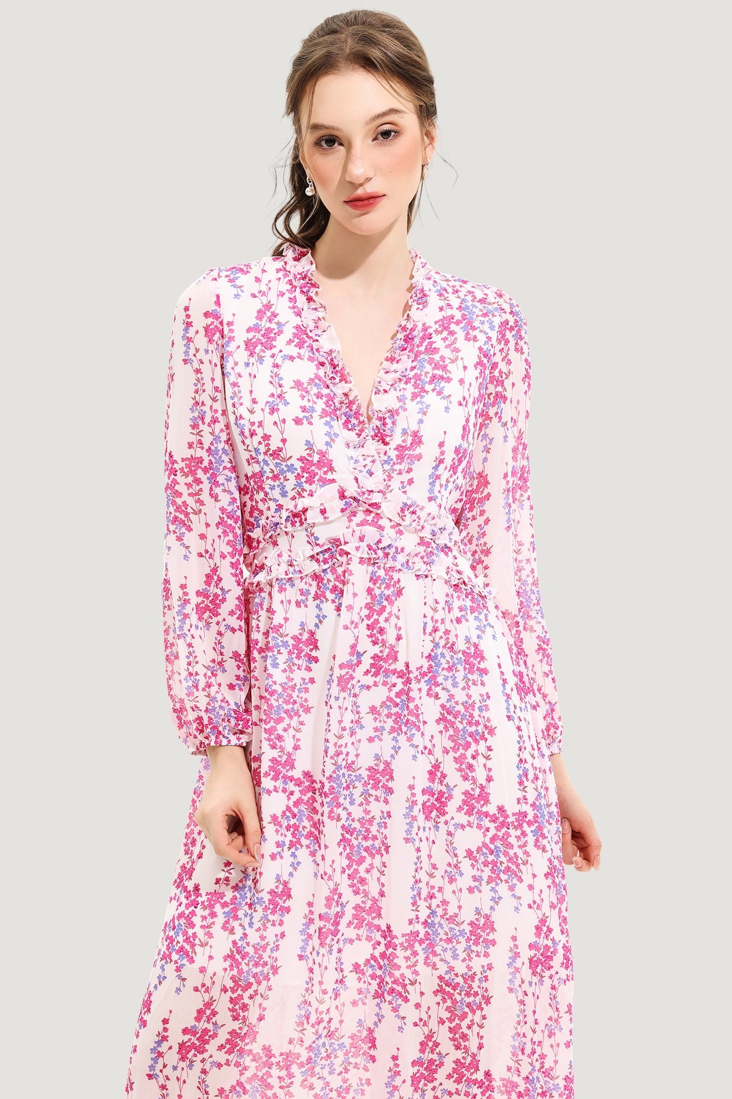 Gracefully Styled Dress for Any Occasion