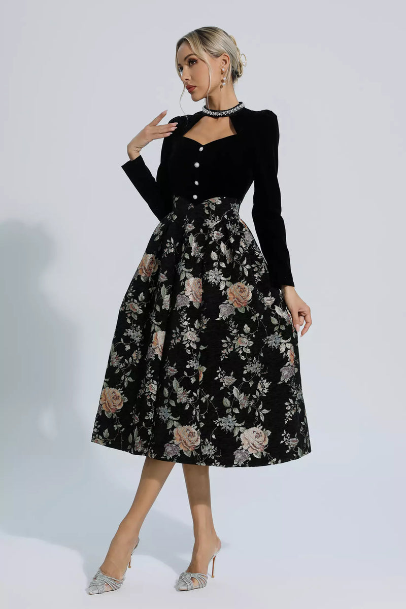 Classic Vintage Dress with a Flattering Fit