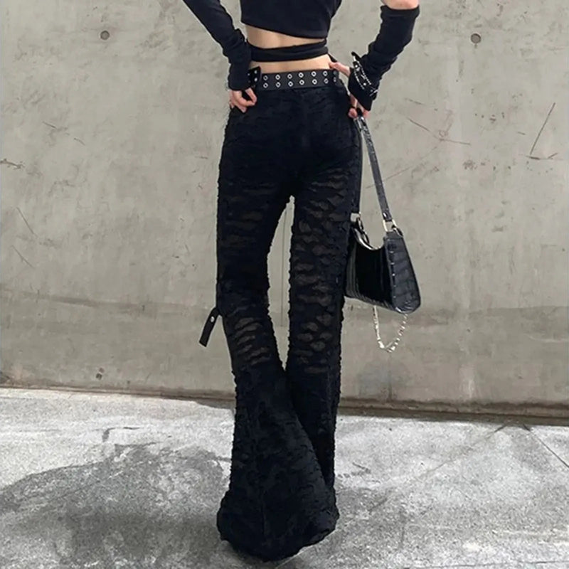 Effortlessly Elegant Pants with a Timeless Design