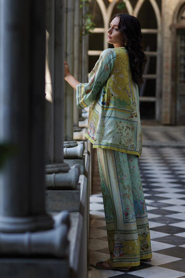 Elegantly Styled Pants for Everyday Wear