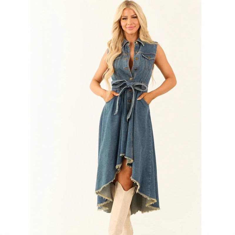 Classic Vintage Dress with a Flattering Fit