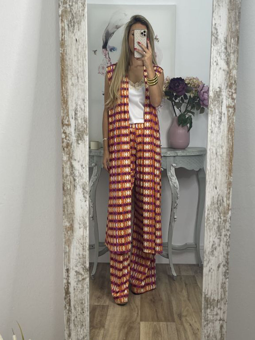 Elegantly Styled Pants for Everyday Wear