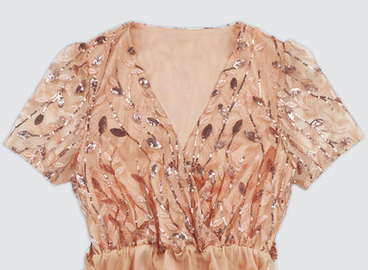 Classic Vintage Dress with a Flattering Fit
