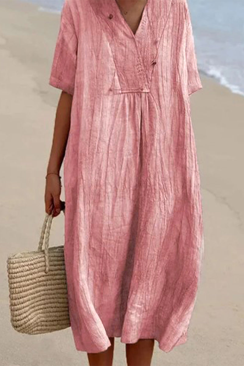 Well Tailored Dress with a Graceful Silhouette
