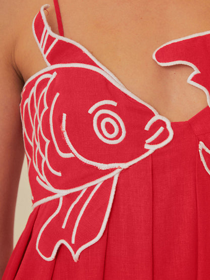 Gracefully Styled Dress for Any Occasion
