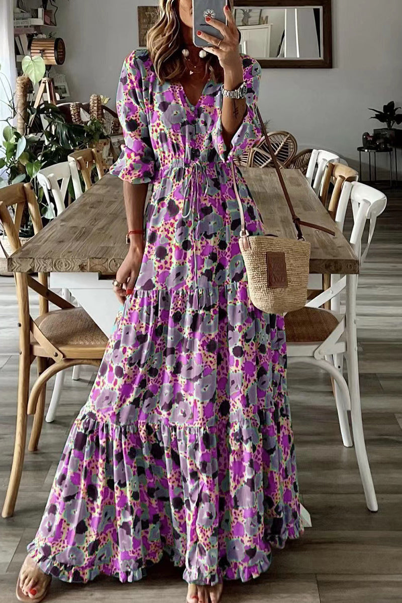 Classic Vintage Dress with a Flattering Fit