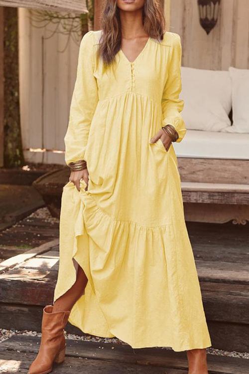 Sophisticated Dress with a Clean Classic Look