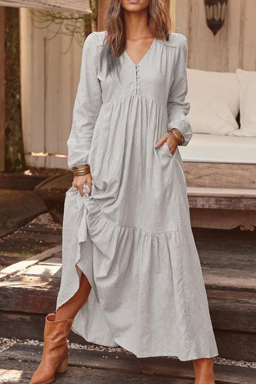 Sophisticated Dress with a Clean Classic Look