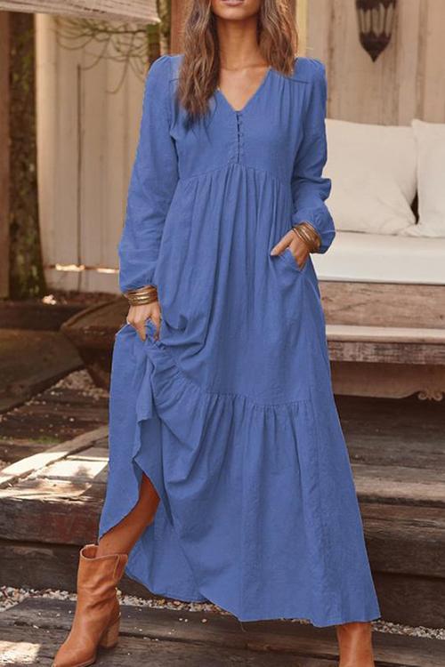 Sophisticated Dress with a Clean Classic Look