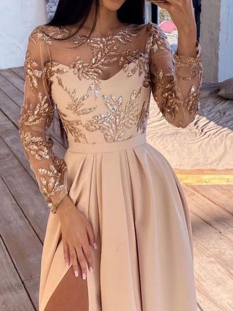 Gracefully Styled Dress for Any Occasion
