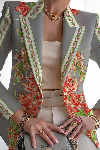 Gracefully Styled Cardigan for Any Occasion