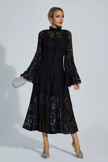 Classic Vintage Dress with a Flattering Fit
