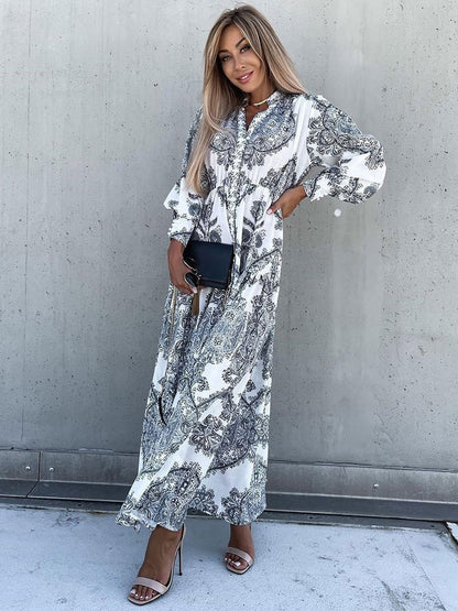 A Vintage Style Dress with Delicate Timeless Details