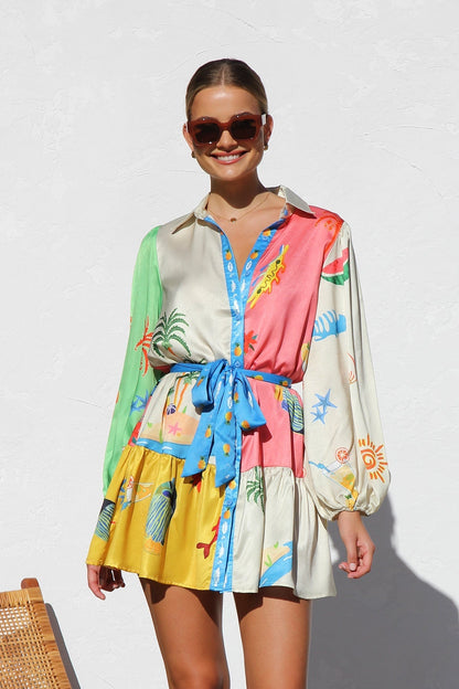 Classic Vintage Dress with a Flattering Fit