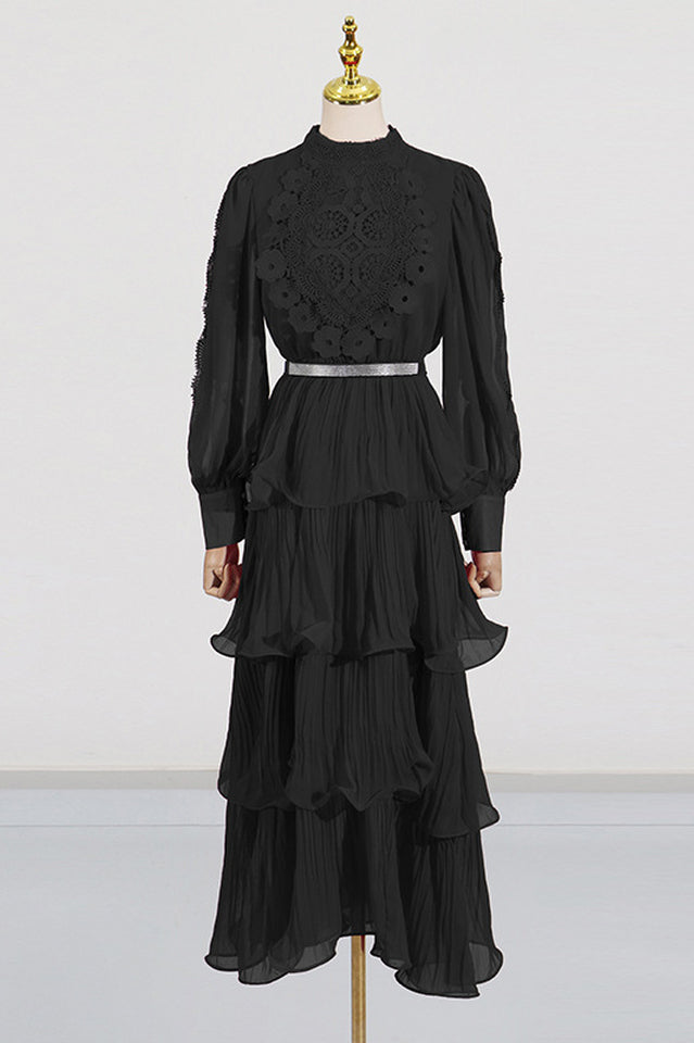 Beautifully Crafted Dress in a Classic Style
